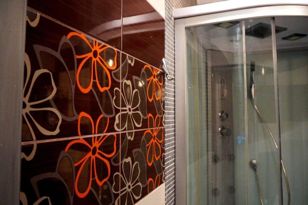 Sofia Zen - On Metro, Ultra Fast Wi-Fi Apartman Kültér fotó